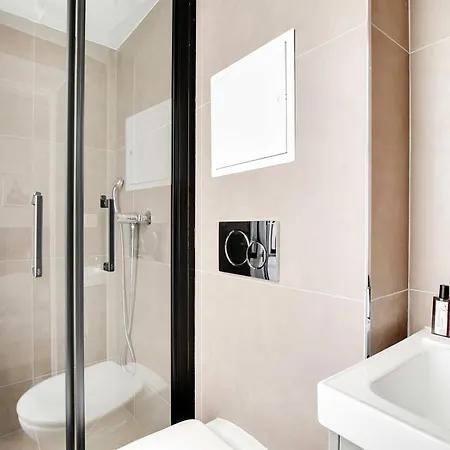 Comfort For 2p With A-c - Near Montmartre Διαμέρισμα *