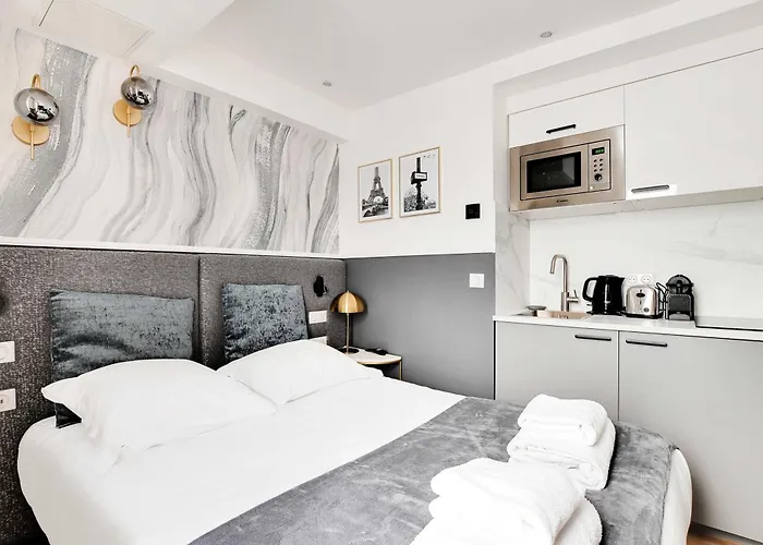 Comfort For 2p With A-c - Near Montmartre